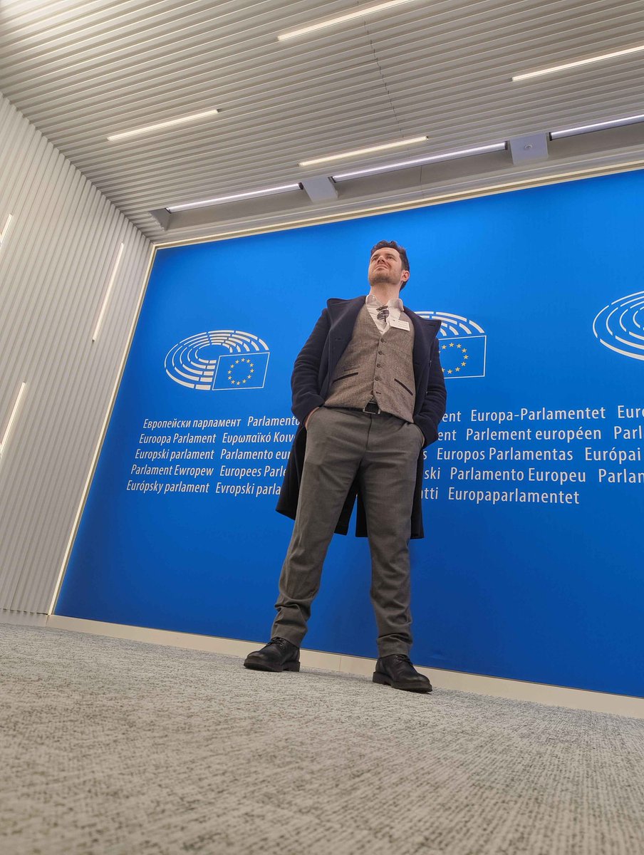 Josh Strife Hayes tweet media