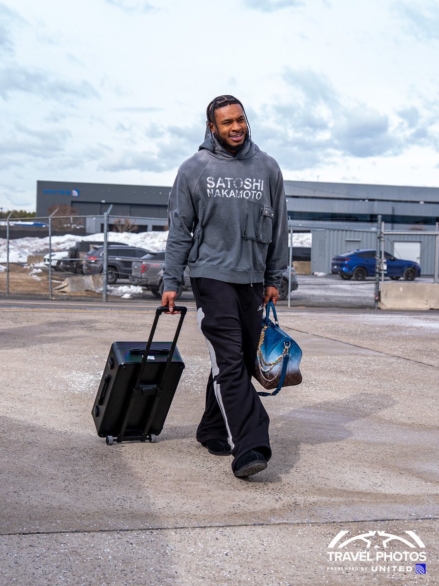 Making our way to The 🅰️
#ForTheDistrict | @united