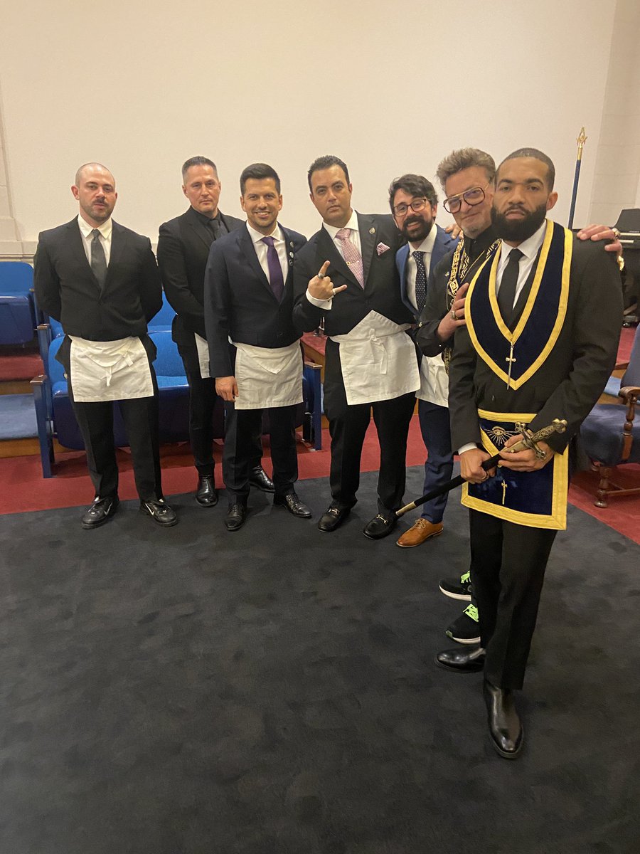 lodgela42's tweet photo. Freemasonry consists of different men on separate journeys but united under one common purpose.
#losangeleslodge42 #freemasonry #masonsofca #freemason #freemasons https://t.co/yC2CCNrqCi