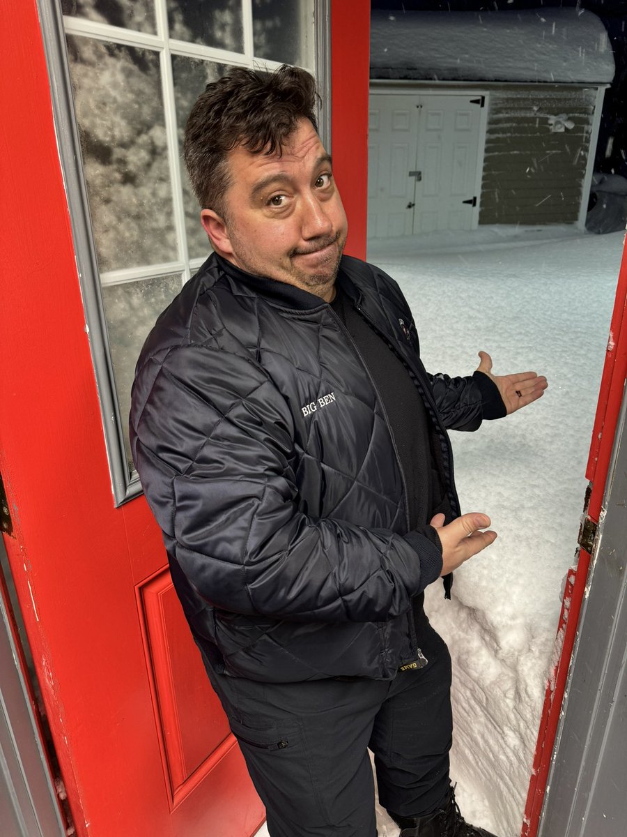 Ben DeCastro tweet media