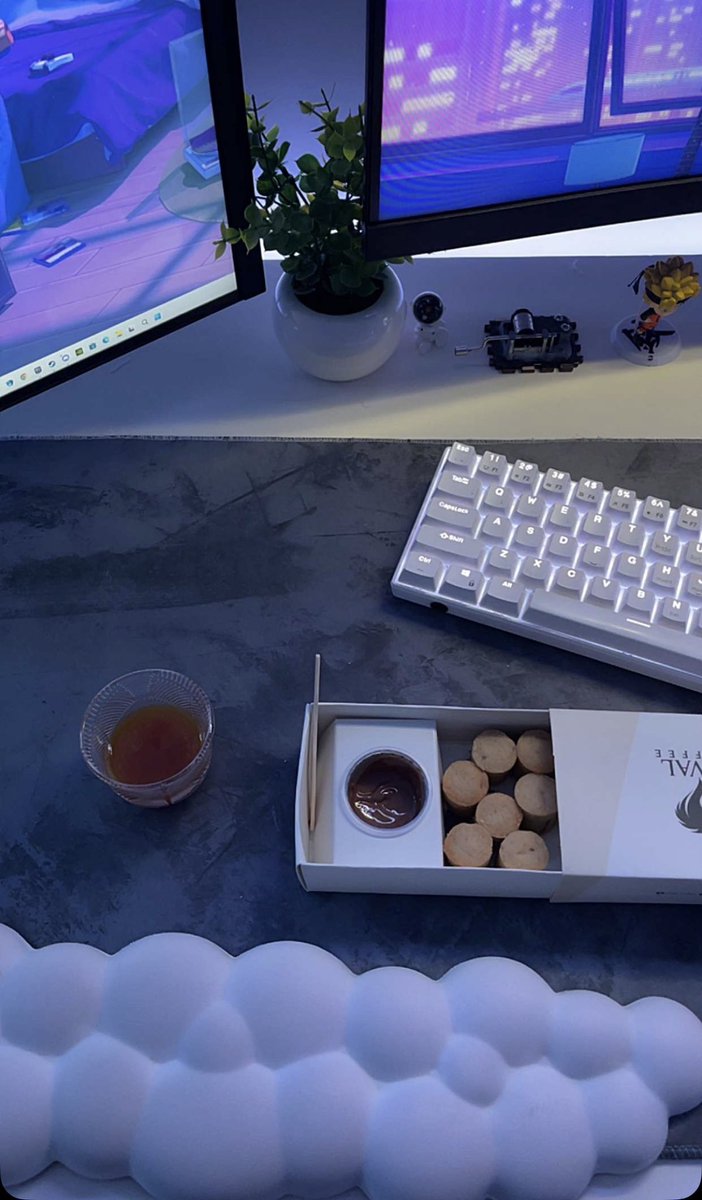 مشاري tweet media