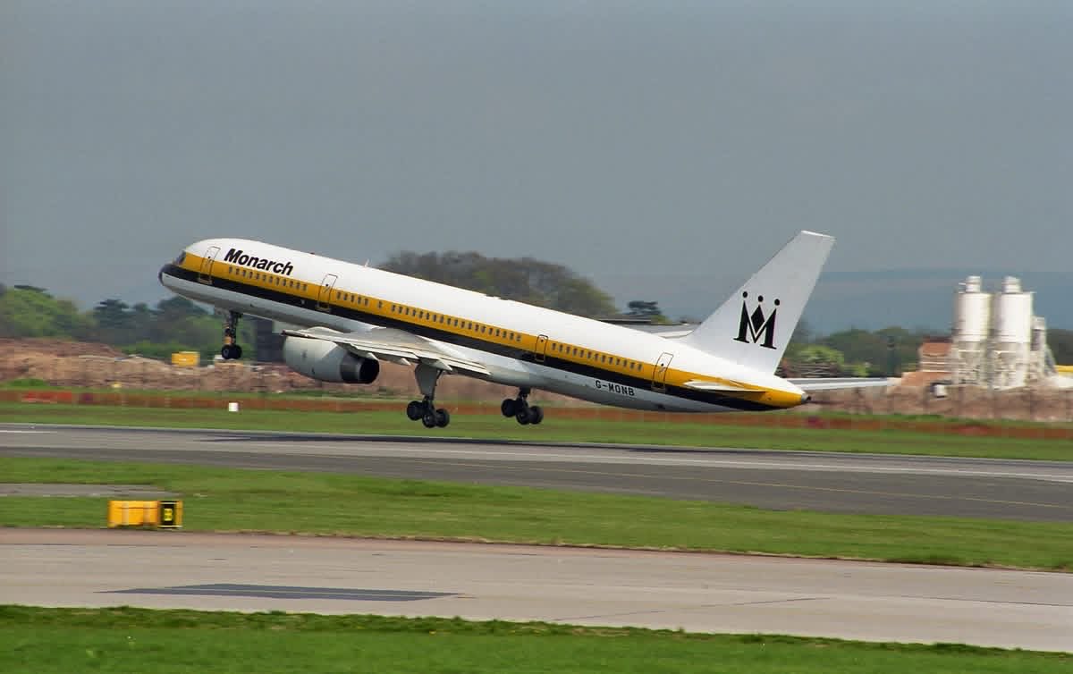 monarch airlines manchester