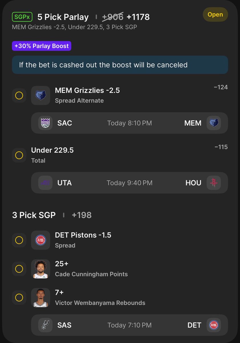 Sharp Santa tweet media