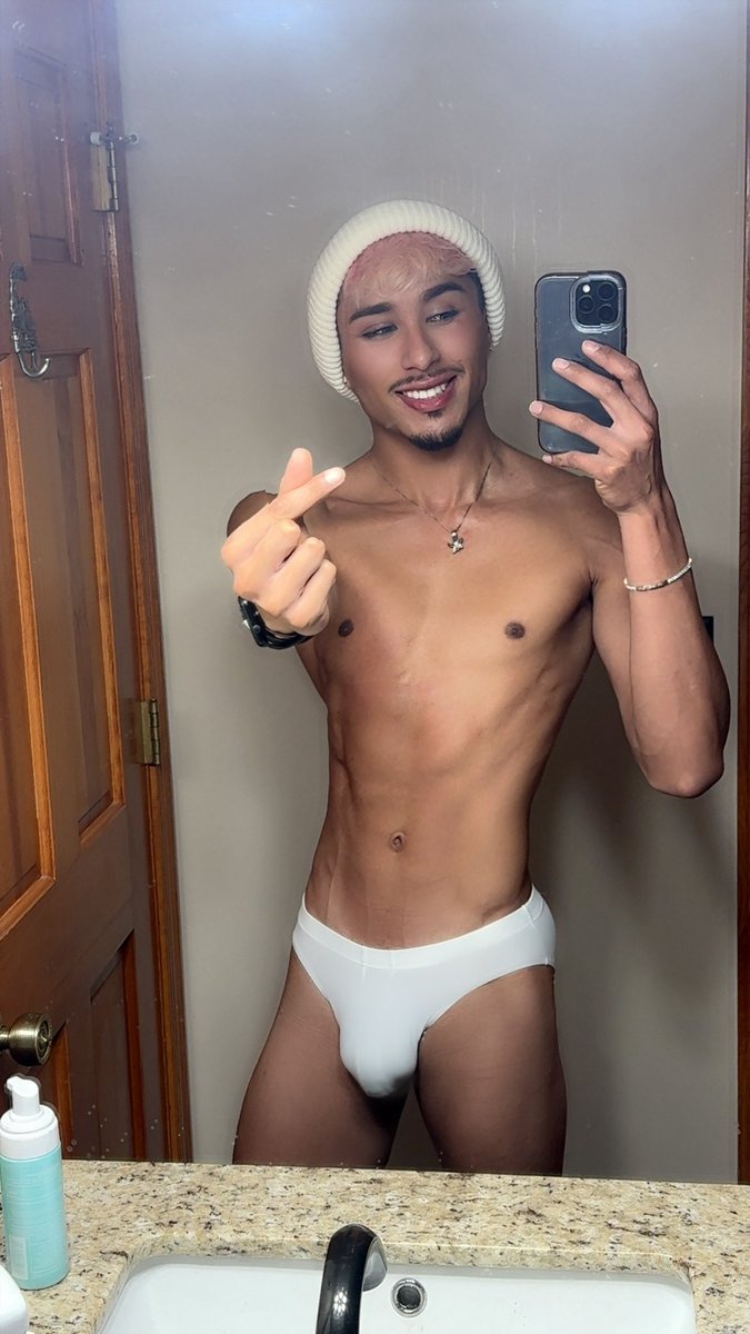 Snow angel🪽, but make it me …