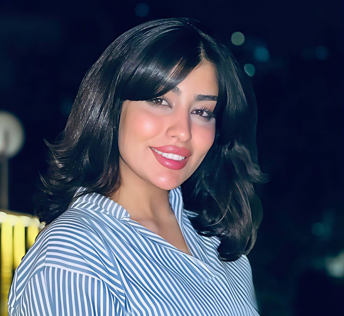 MarianM8888's tweet photo. 🚨#بسیارمهم

 #آیدا_کوشکی، معلم زبان انگلیسی، در تاریخ ۱۲ بهمن در شاباد اسلام‌آباد غرب بازداشت و تا این لحظه از محل نگهداری و وضعیت وی هیچ خبری در دست نیست و پیگیریهای خانواده هم بی‌نتیجه بوده.
جان او به شدت در خطر است لطفا صدای او باشید.

#IranMassacre https://t.co/mFfMq6jFri