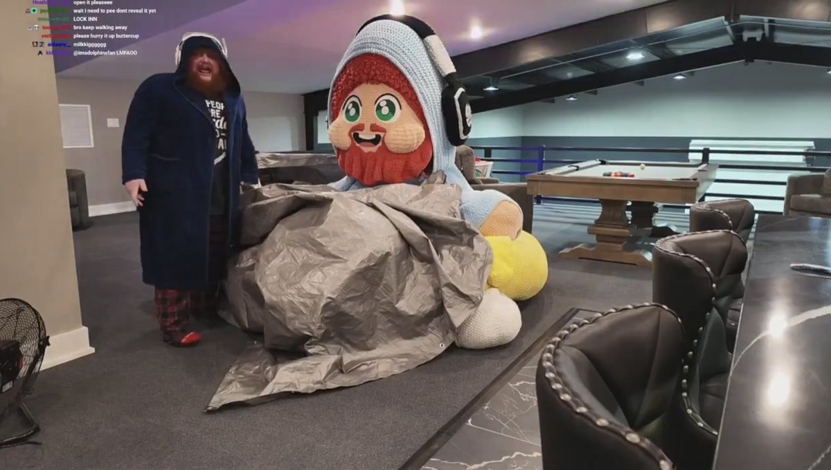 WHY DOES HE MAKE THIS THING LOOK SO SMALL