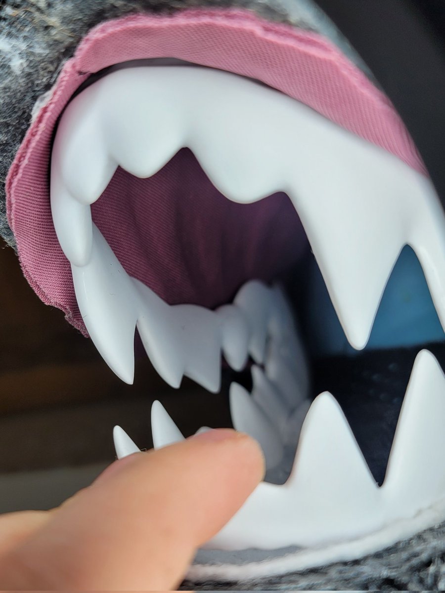 Maz Made Fursuits tweet media