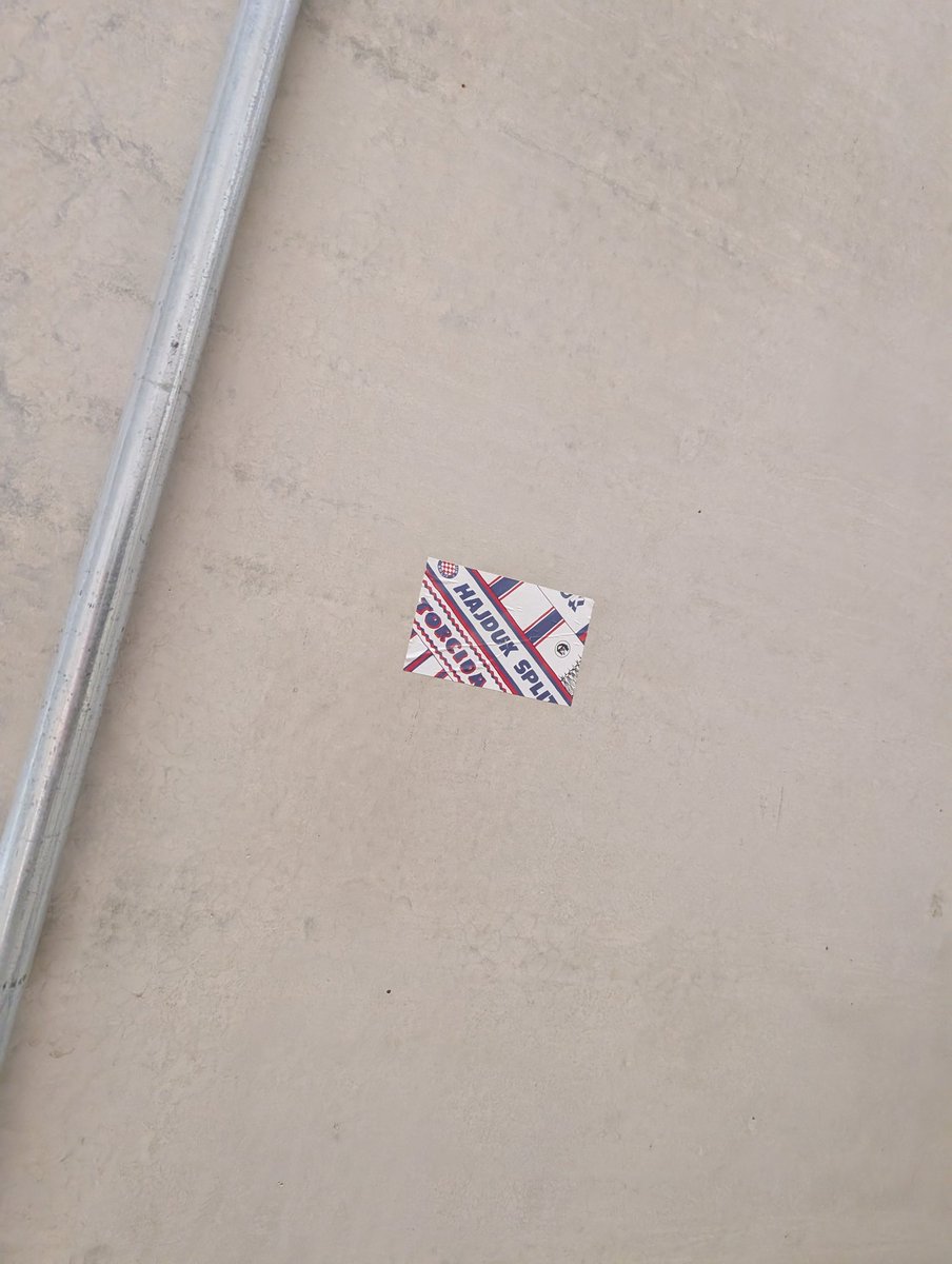 1878DW's tweet photo. Found this in the north upper on my way out.. I think I've found the reason for the bad home form https://t.co/qilyGI39i7