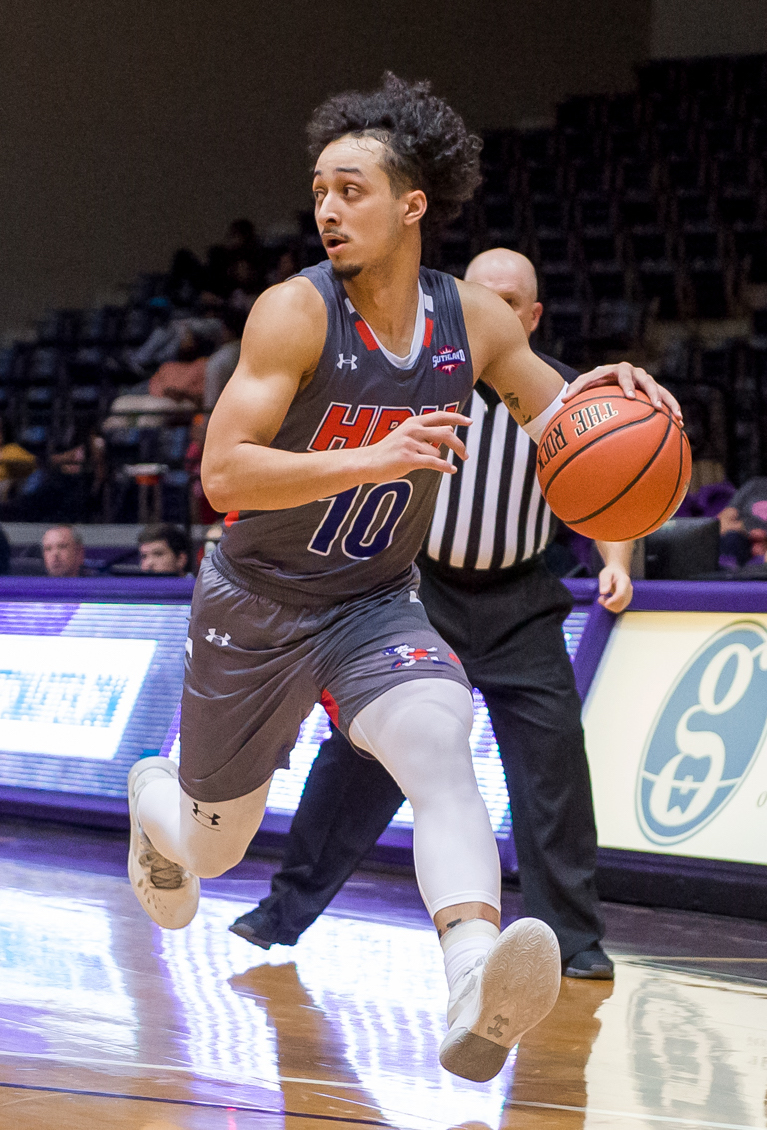 HCU BASKETBALL tweet media