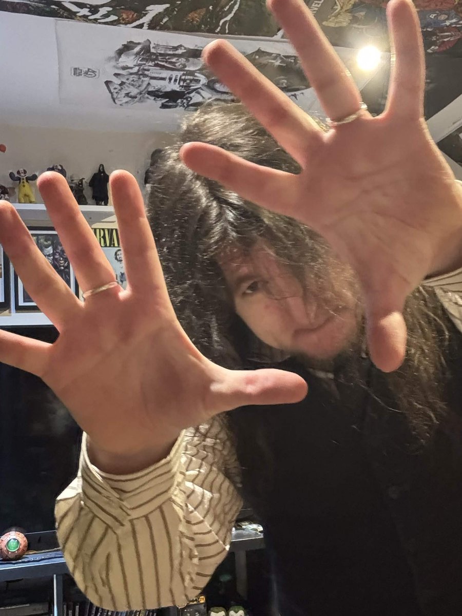 Undead Hobo🍉💚 tweet media