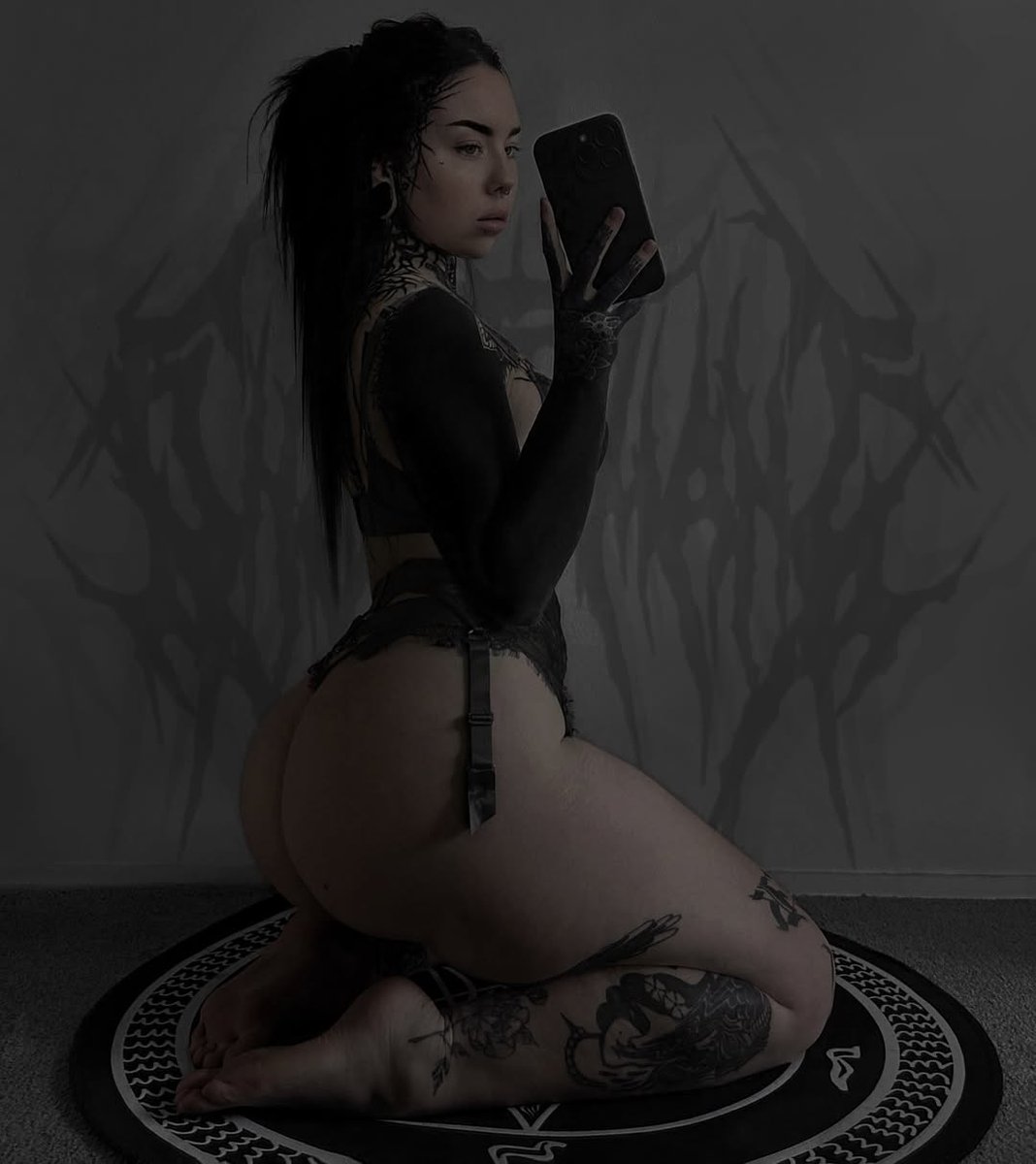 ⚠︎.𝔐𝔞𝔩𝔢𝔫𝔦𝔞 ָ࣪ . ☪︎ tweet media