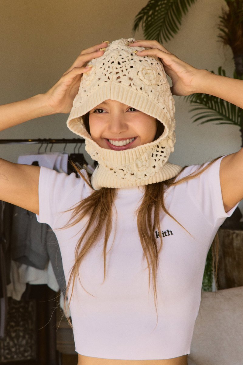 Good Morning 🥰 

#LISA #LALISA #ลิซ่า 
#LLOUD <a href="/wearelloud/">LLOUD</a>