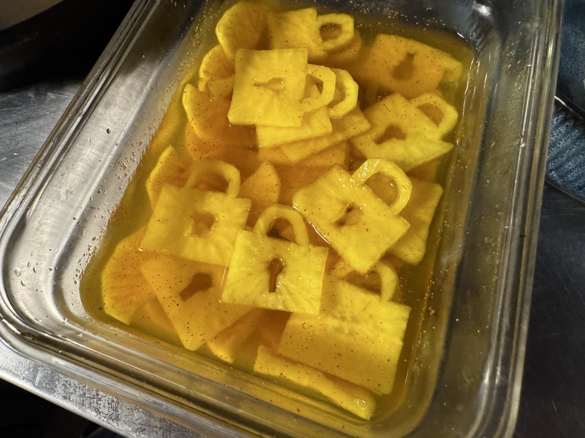 Danielle Baskin tweet media