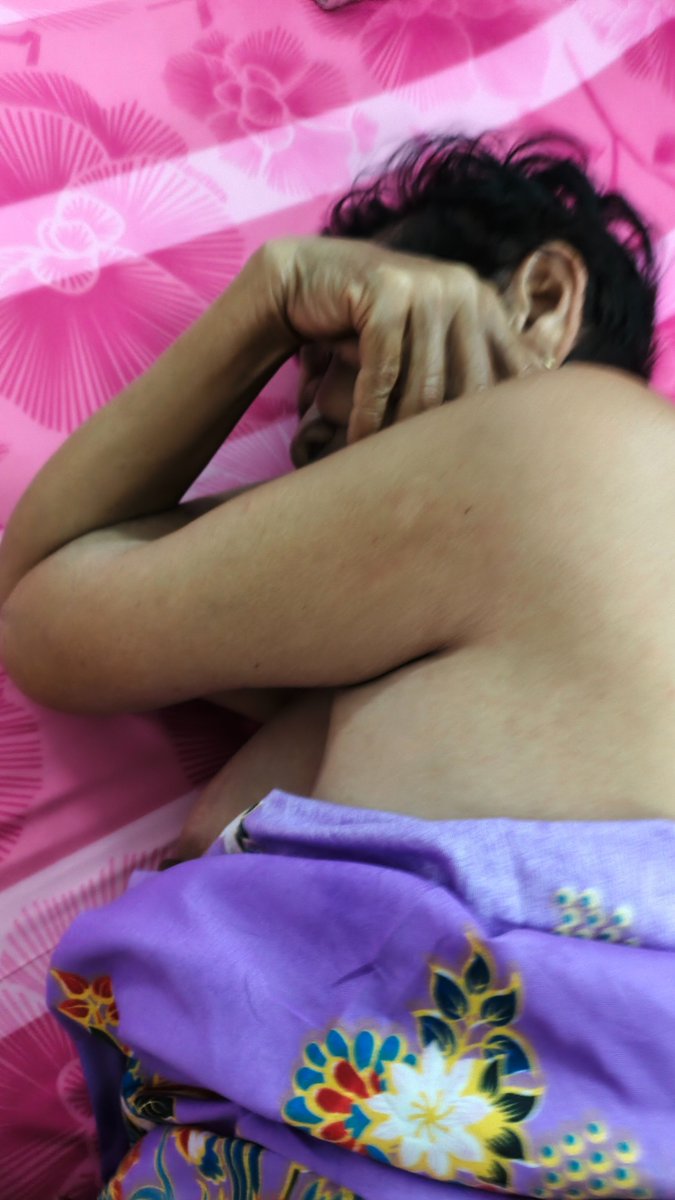 ชอบเย็ดยายแก่ บ้านๆ อวบๆ tweet media