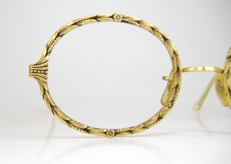 1950年代のヴィンテージ眼鏡フレーム。美しい彫金が施された12K