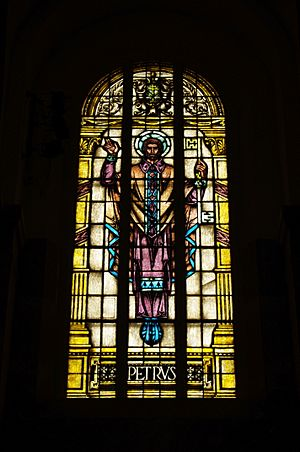 Indianapolis is crazy because I just stepped into a random church in dowtown Indy and it looked like this

(SS. Peter and Paul Cathedral)