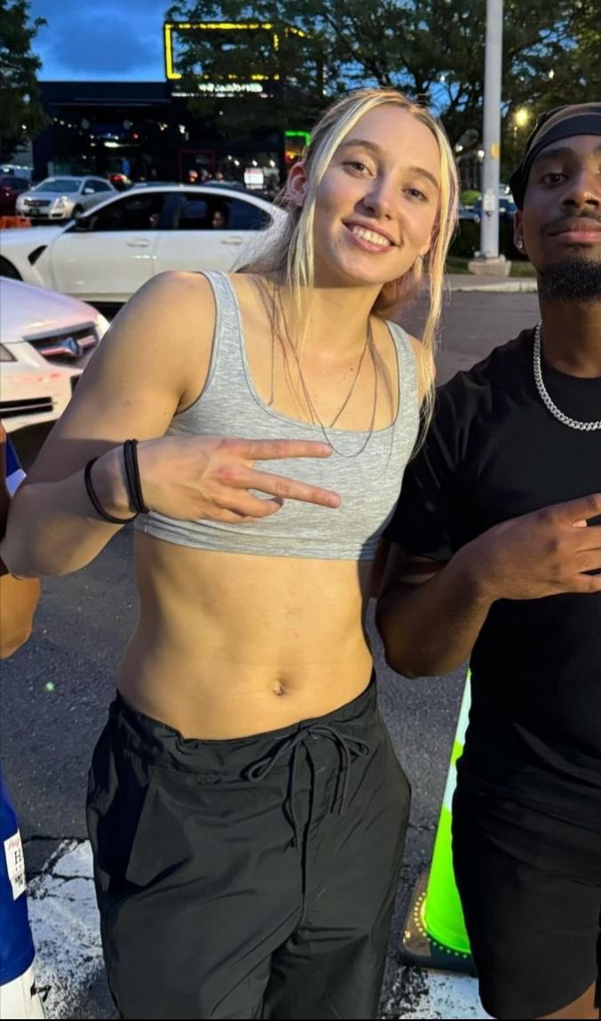 celeb_man99's tweet photo. Need Caitlin Clark and Paige Bueckers bad DM Open 18+ #dm #wank #goon #bi #bichat #bbc #bwc #bbcworship #pawg #bignaturals #gay #lgbt #poll #vote #straight2gay #nsfw #femdom #sissychat #gooner #blackedraw #blacked #trans #girlcock #vixen #poll #kyliejenner #sadiemckenna #wankchat https://t.co/jKwby1XCZB