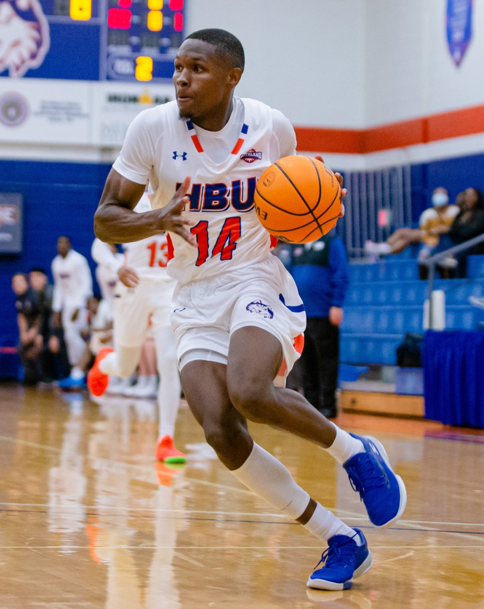 HCU BASKETBALL tweet media