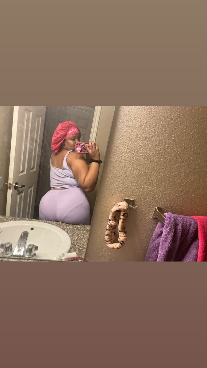 thickasstara💕😩 tweet media