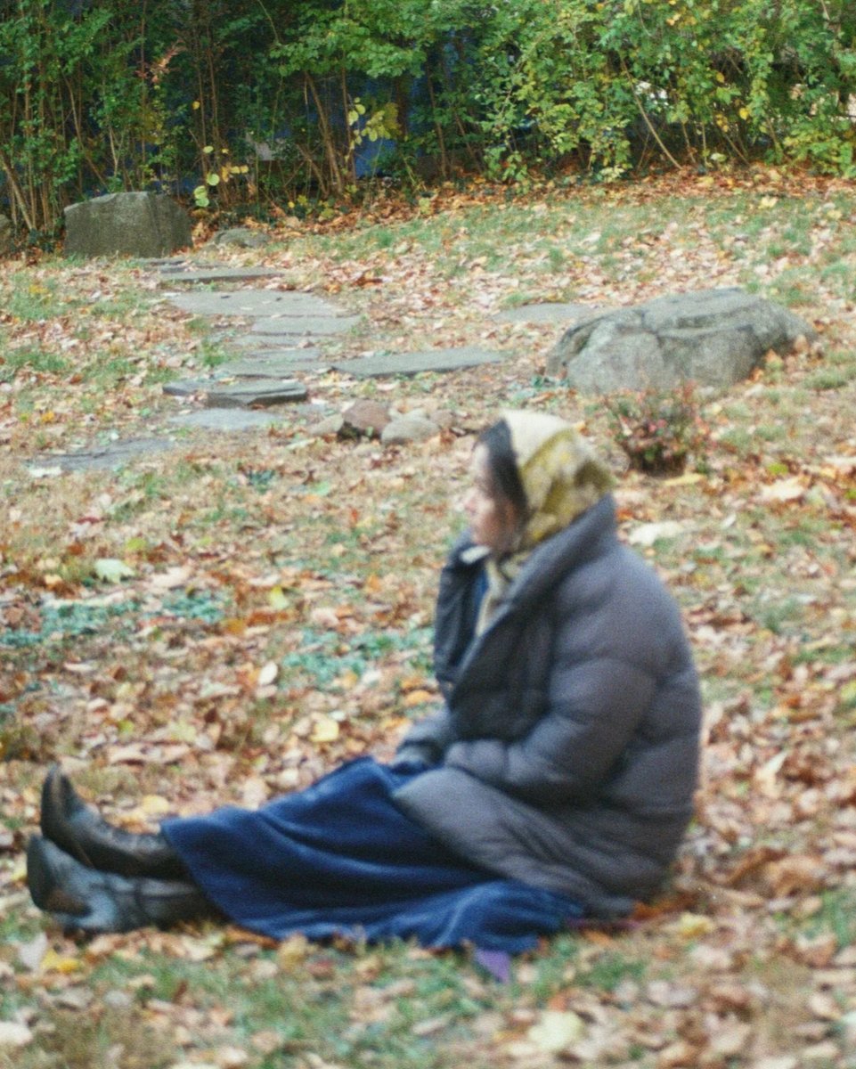 mitski files tweet media