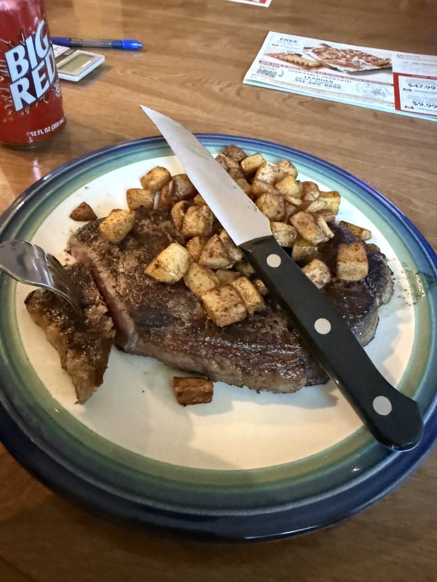 kind zon (penusaur) tweet media