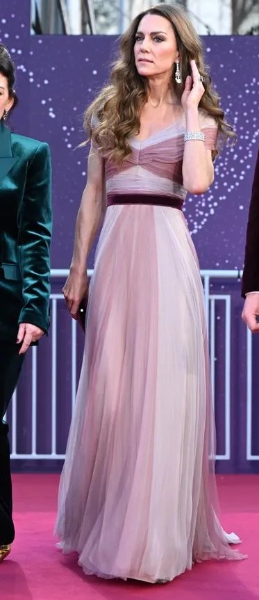 Up the workers says Sal. tweet media