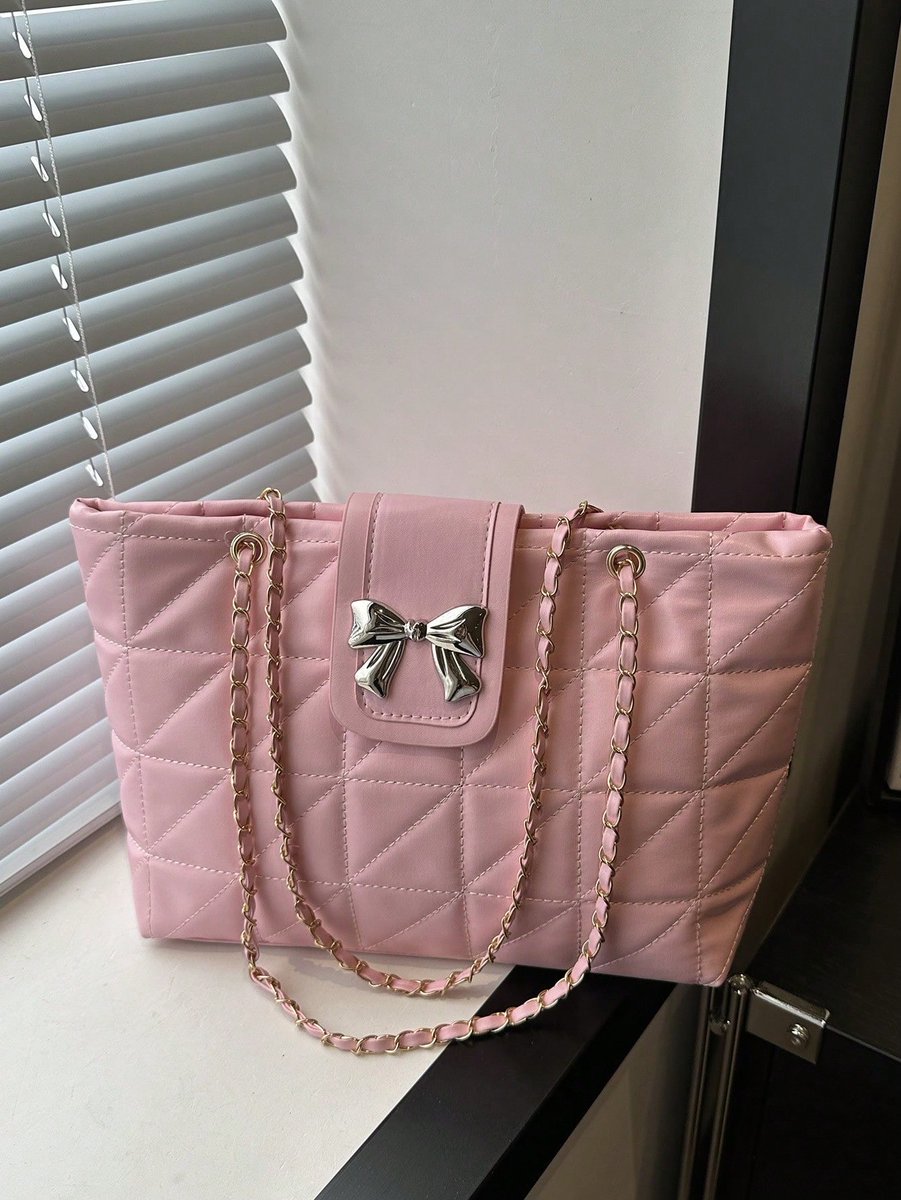 ‏𝓙𝓲𝓵𝓪𝓷 🦋 جيلان tweet media