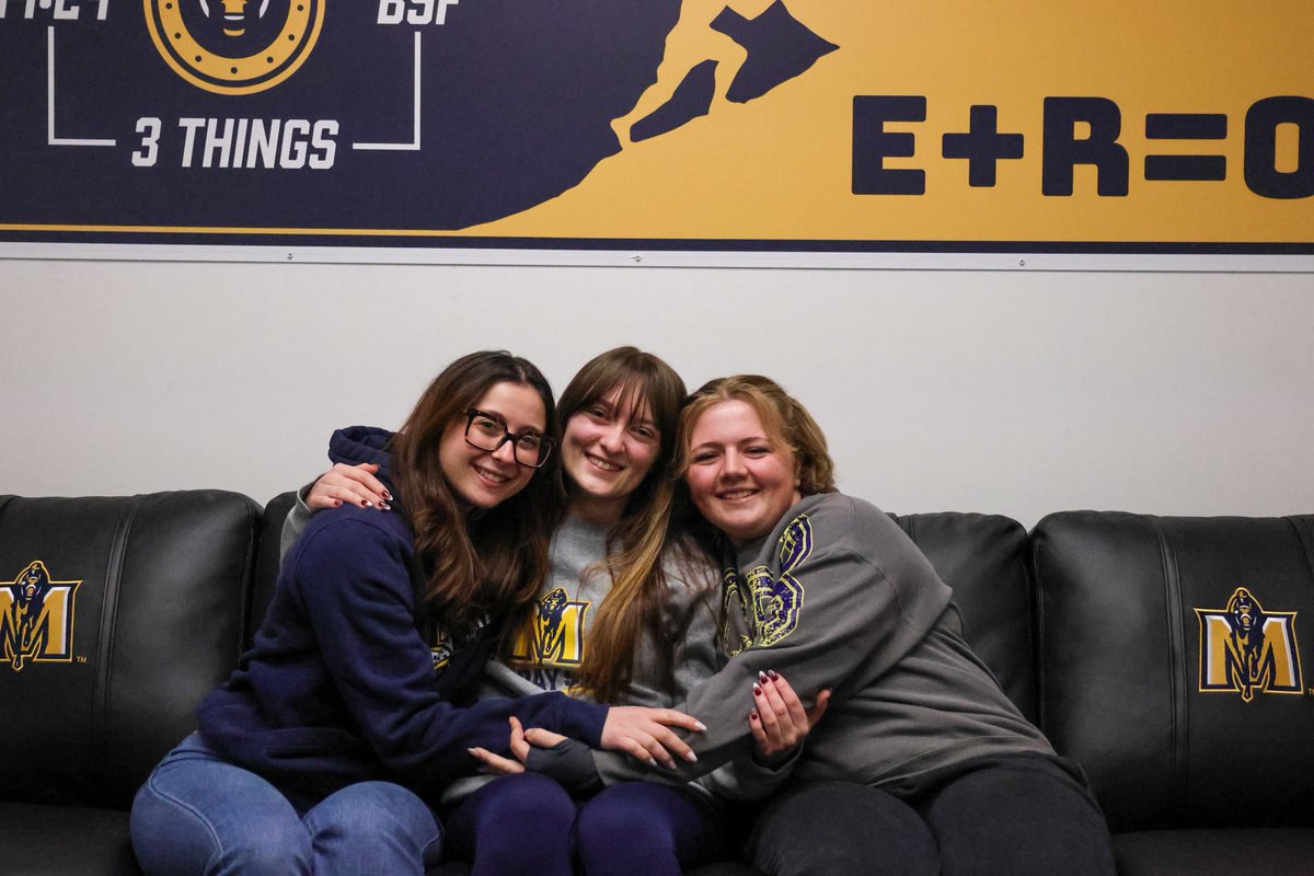 Murray State Rifle tweet media