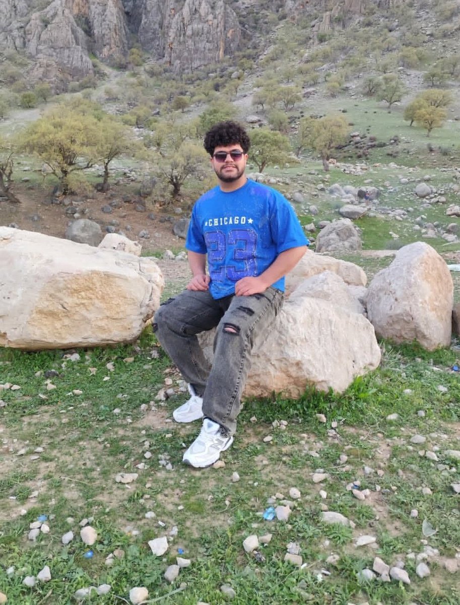 In honor of Iranian patriot Arman Gorjian, only 19, from Baba Meydan, who was killed by a Kalashnikov bullet fired at close range into his heart by Islamic occupiers on Jan 8.

On Arman’s gravestone is written: "Killed for what crime?"

islamic thugs have splashed red paint over