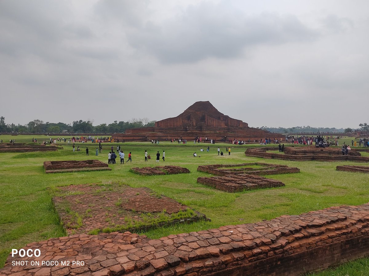 📍 Location:
Located in Paharpur village, Badalgachhi Upazila, Naogaon District, Bangladesh. It is one of the most important archaeological sites in the country.
📖 Historical Significance:
For nearly 300 years, it served as a major center of Buddhist learning and worship. During