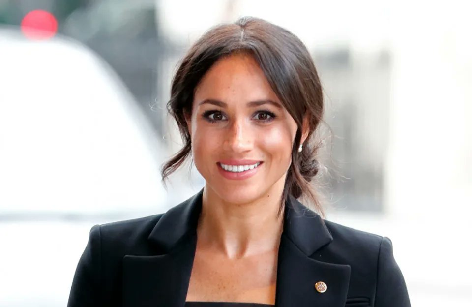 Up the workers says Sal. tweet media