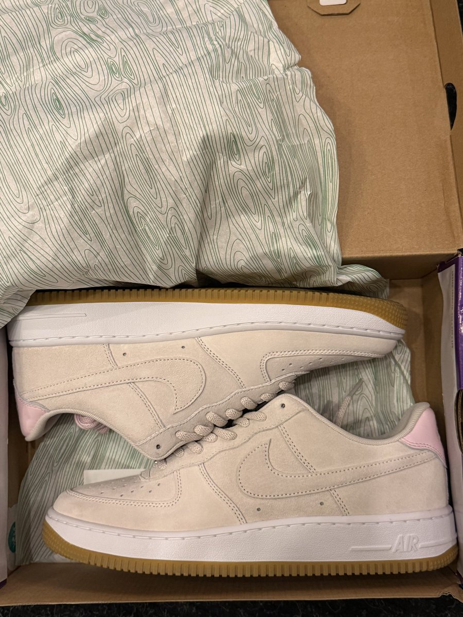 Grassrootssoles tweet media