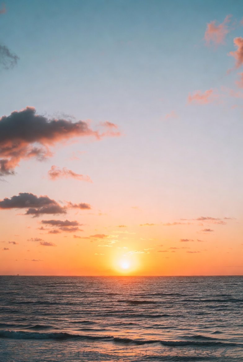 اللهم لك الحمد حمدًا كثيرًا طيبًا مباركًا فيه، كما ينبغي لجلال وجهك وعظيم سلطانك.  
اللهم لك الحمد حتى ترضى، ولك الحمد إذا رضيت، ولك الحمد بعد الرضا.  
اللهم ما أصبح بي من نعمة أو بأحد من خلقك فمنك وحدك لا شريك لك، فلك الحمد ولك الشكر.  
اللهم لك الحمد، لا أحصي ثناءً عليك، أنت