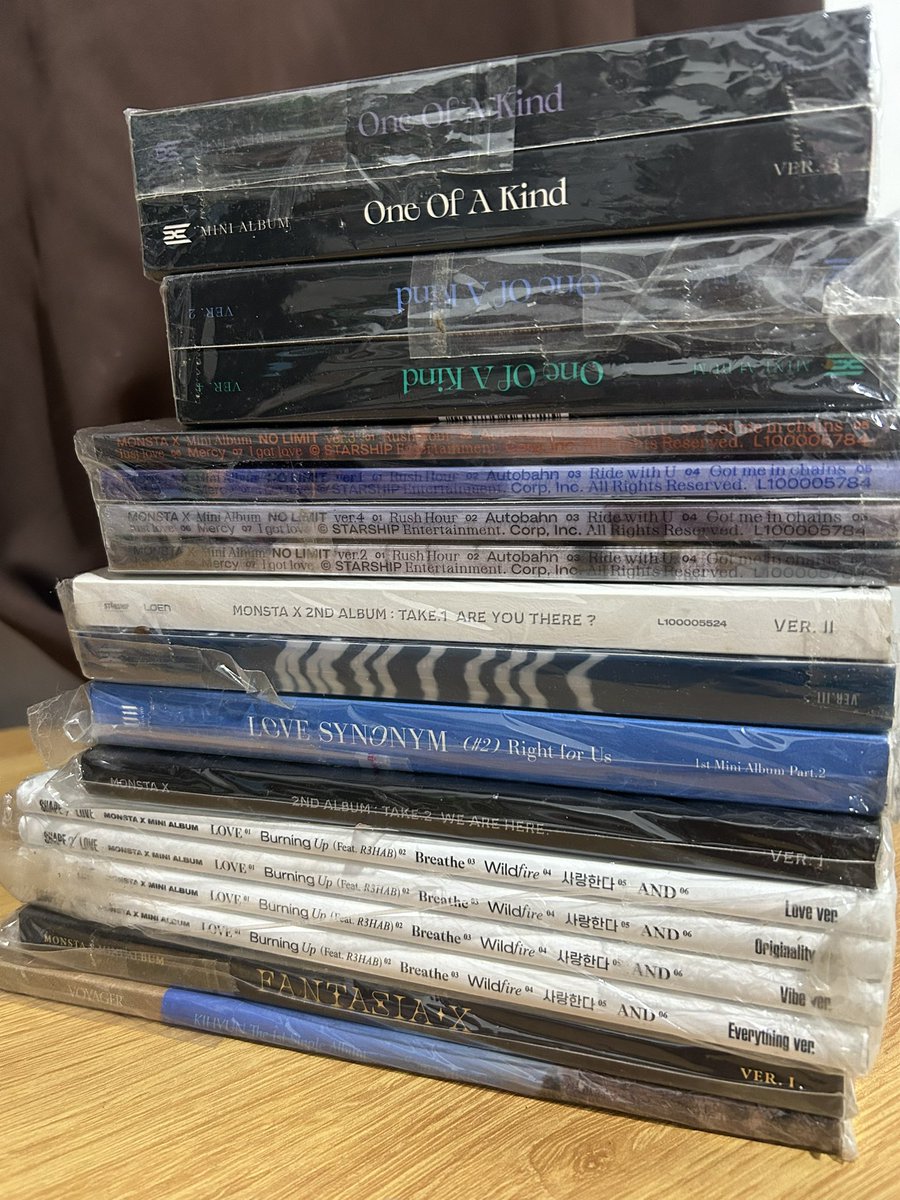 Paprint_Tin's tweet photo. Wts lfb pre loved albums

Unsealed Monsta X Albums
📌 50-100 each only

Note: Please manage your expectations, nastock din po ng matagal, sealed &amp; unsealed nabili😊🫶🏻

Dm lang po if interested.
#Tin_sellz
🏷️ Monsta X albums decluttering sale monbebe https://t.co/XkwoLoESjk