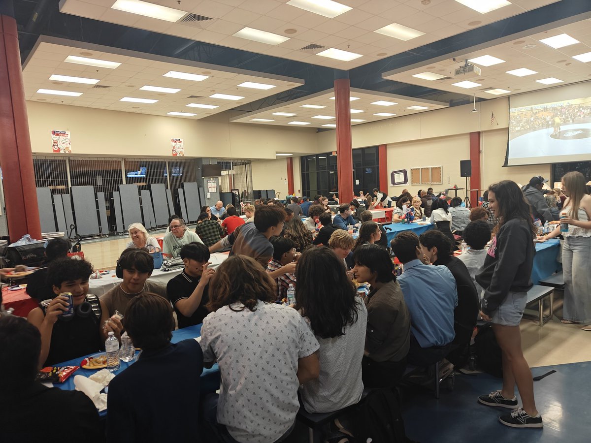 Roosevelt Wrestling tweet media