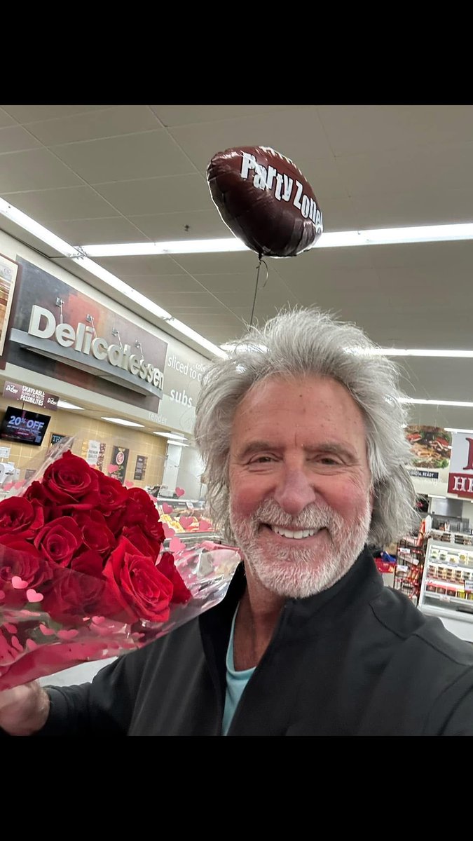 Charles Pascalar tweet media