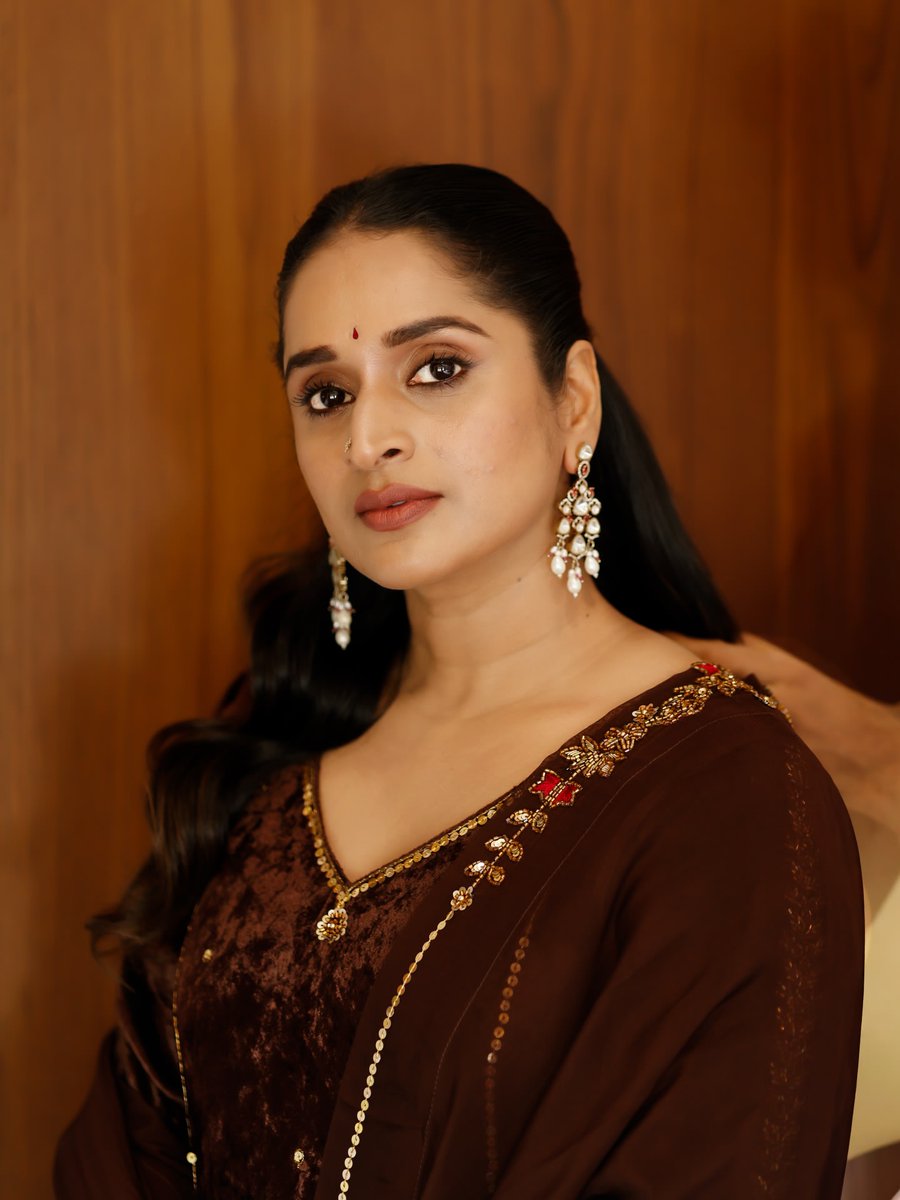 Weekendvibes_'s tweet image. Surabhi Lakshmi ✨🤎

#Surabhi #SurabhiLakshmi