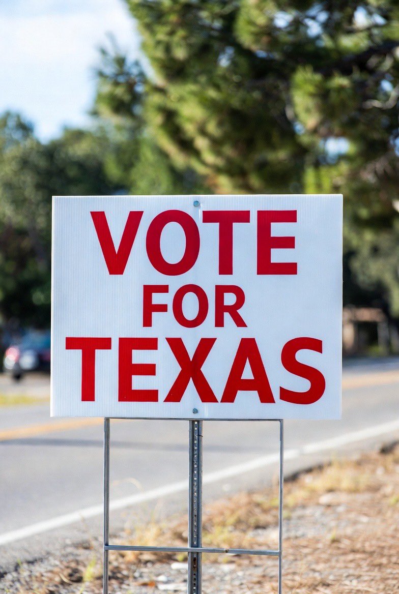 COME ON TEXAS - Do you care about Texas?  Time to elect a Retired Lt Col. Green Beret who has served the USA &amp; Texas with honor.
<a href="/DocPeteChambers/">Doc Pete Chambers</a>