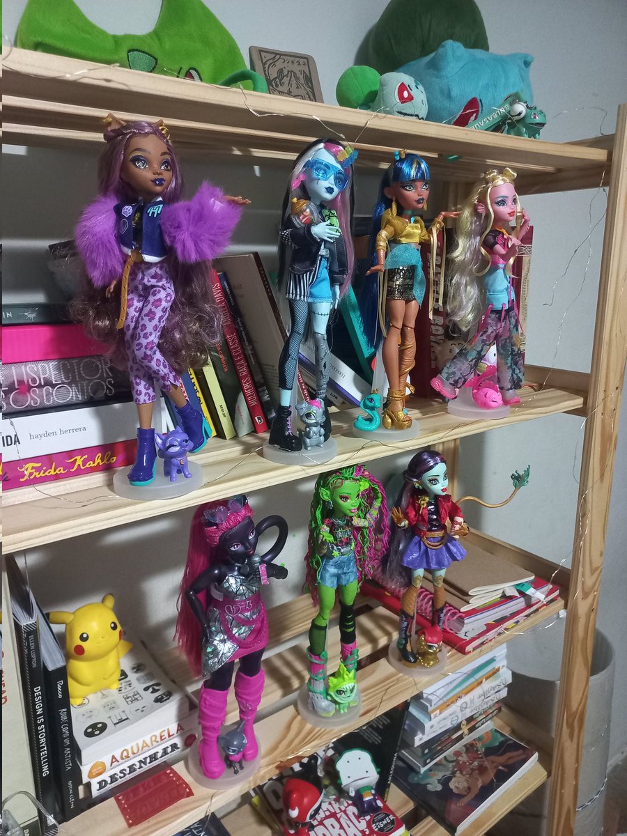atual estado da minha coleção de Monster High!!!