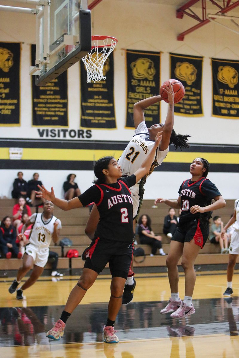 Defender Network tweet media