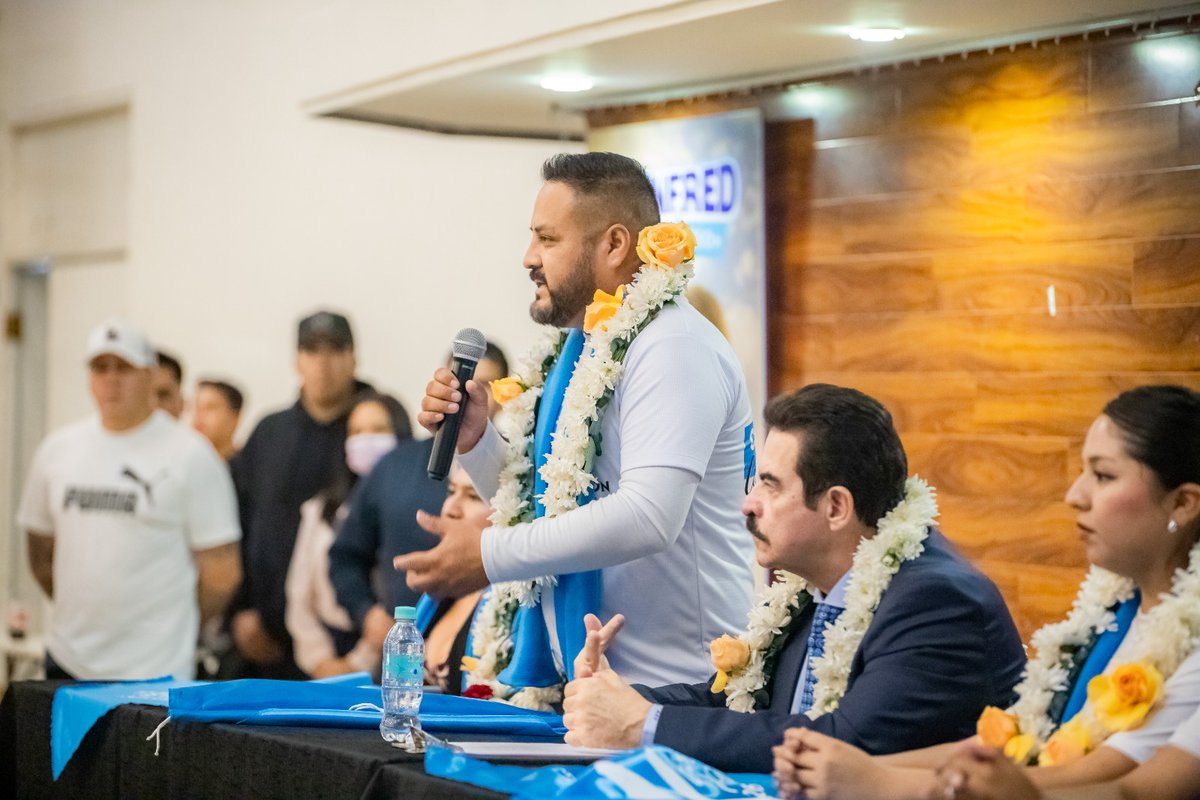 Manfred Reyes Villa tweet media