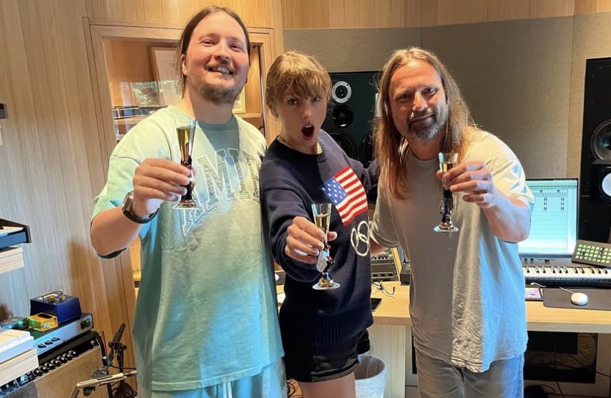 Taylor Swift Updates 💎 tweet media