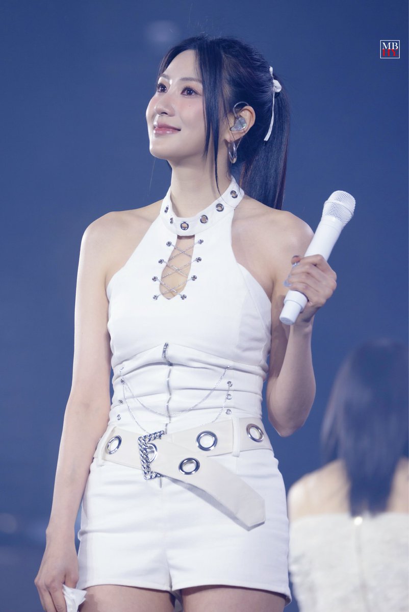 Mostbeautifulhayoung tweet media