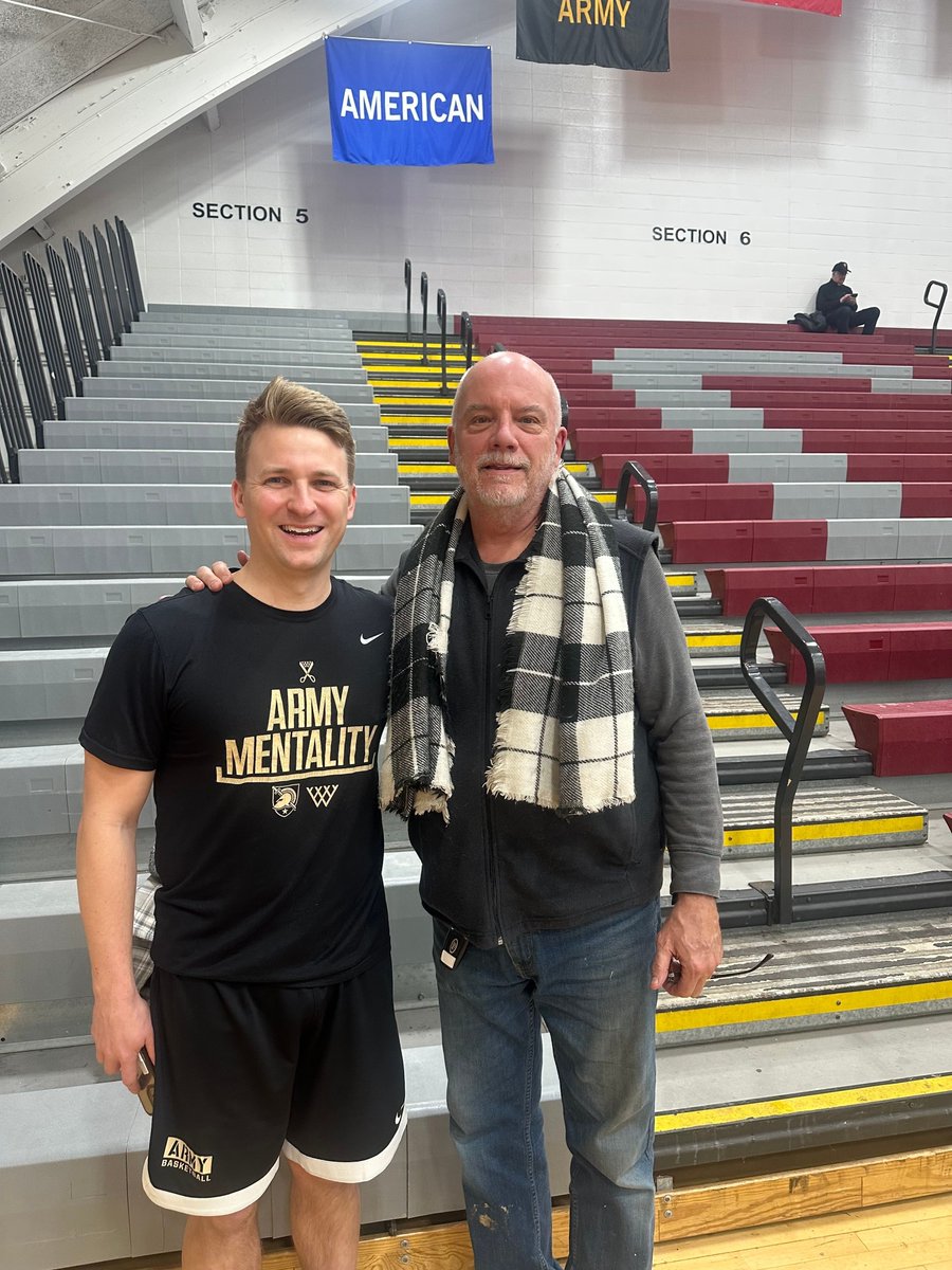 SolitudeFarmz's tweet photo. Great to catch up with Bethel Park ‘s Nick Thorsen at Colgate. Nick is Assistant Head coach at ARMY. https://t.co/wVRxZT5jkz