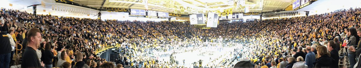 Robert Haus tweet media