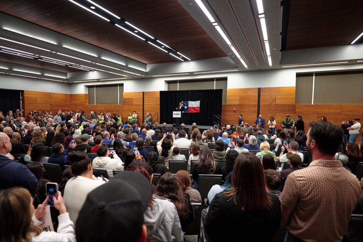 Trump won Midland County by 60 points.

But our campaign showed up because we’re not writing off any voter.

It was standing room only.