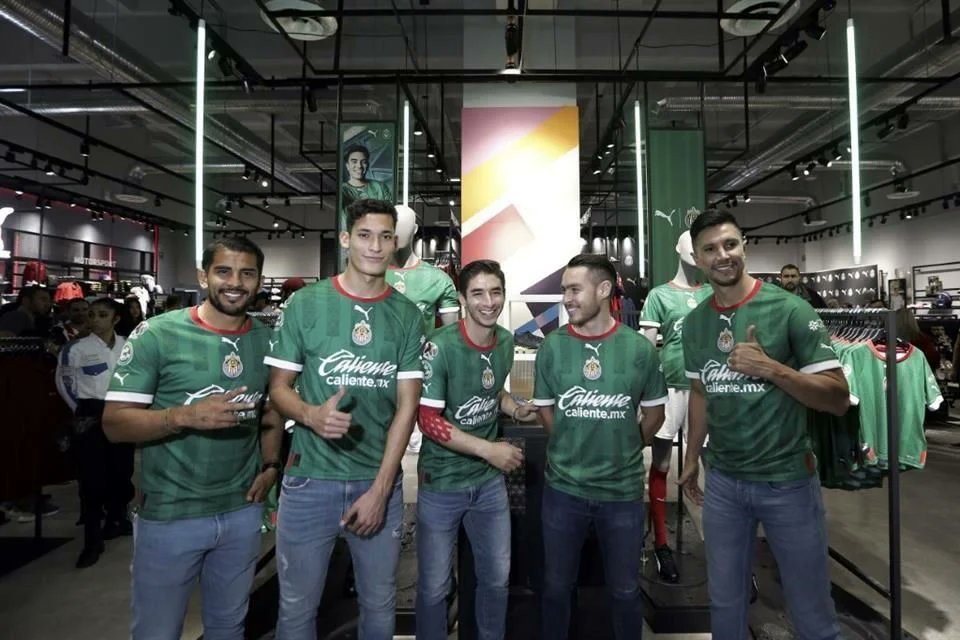 SkywalkerRojiblanco🇫🇷 tweet media