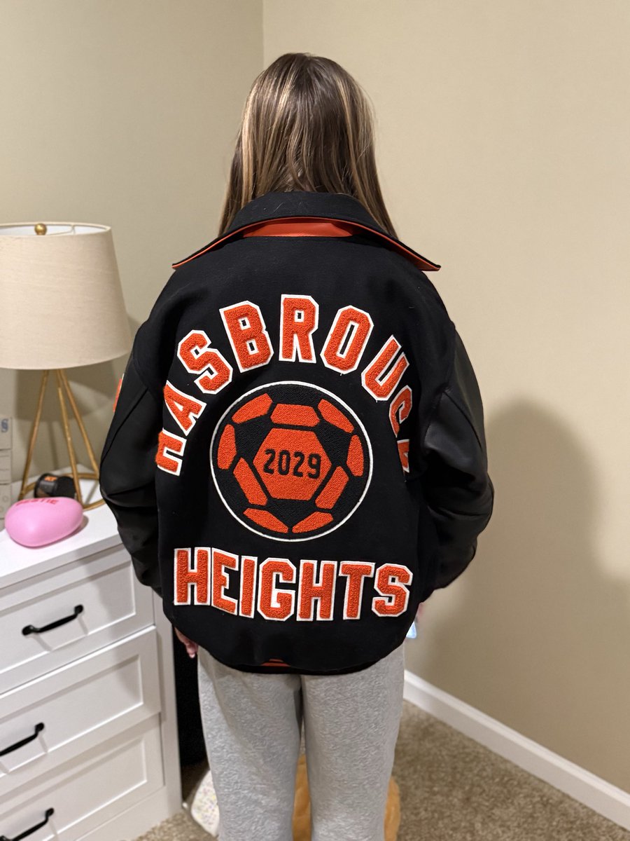 CR2481's tweet photo. While this winter weather seems insistent on sticking around, at least I finally found a jacket Peyton is happy to wear.  Congrats to our little freshman on earning her varisty jacket. ⚽️🧡🖤 https://t.co/jGd3ysHhjA