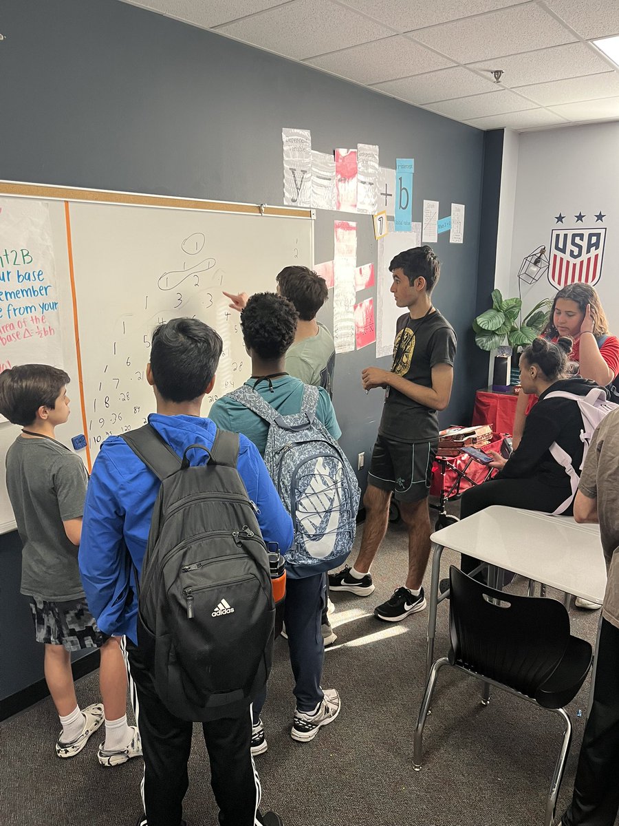 Tiffany Thompson tweet media