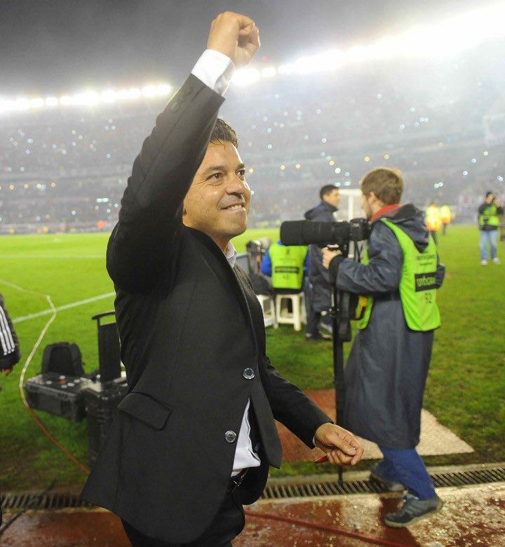 Lamentablemente las cosas no siempre se dan como queremos. Así es la vida

Gracias por darme los mejores años y la alegría más grande de mi vida. Te quiero con el alma, eternamente